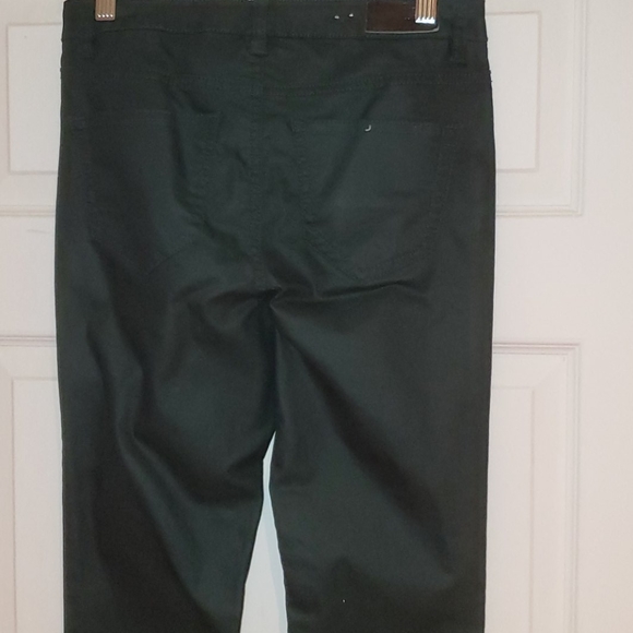 NWOT Vero Moda Jeans - Picture 3 of 3